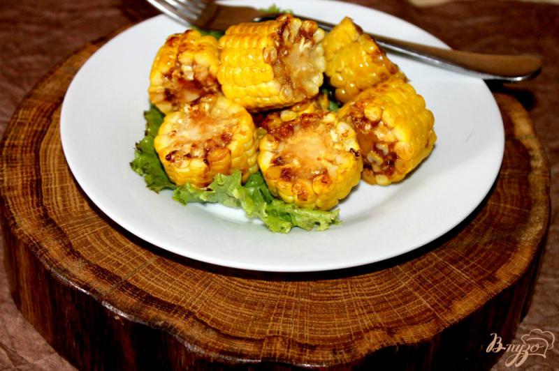 Фото приготовление рецепта: Молодая кукуруза с чесноком и соусом « Терияки » шаг №5