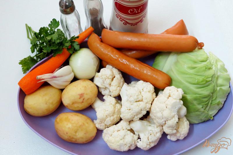 Фото приготовление рецепта: Овощное рагу с сосисками шаг №1
