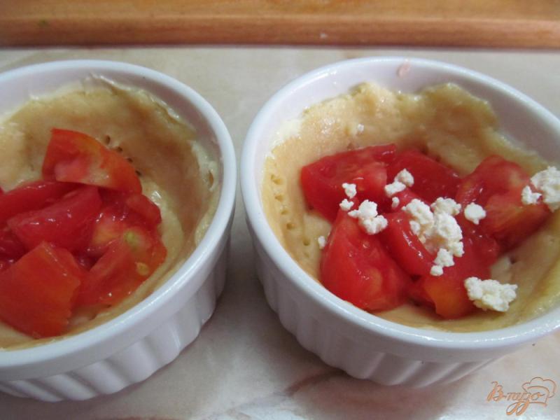 Фото приготовление рецепта: Пирожки с помидором и твогом шаг №10