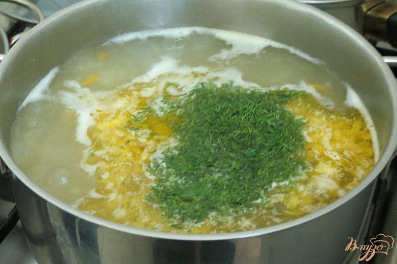 Фото приготовление рецепта: Суп со шпротами шаг №9