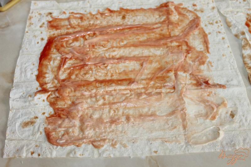 Фото приготовление рецепта: Домашняя шаурма со свининой и маринованной капустой шаг №4