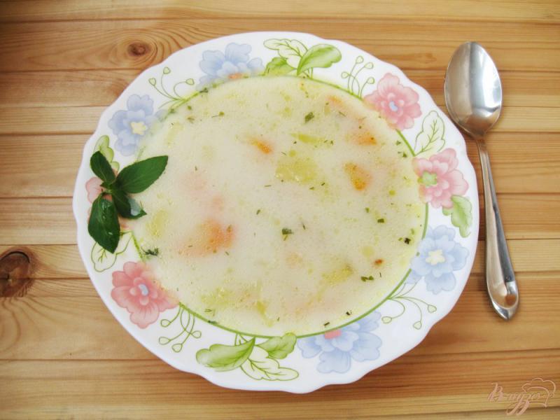 Фото приготовление рецепта: Овощной суп с сыром и фасолью шаг №6