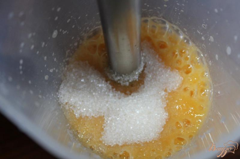 Фото приготовление рецепта: Пюре из персиков и сока в заморозку шаг №4