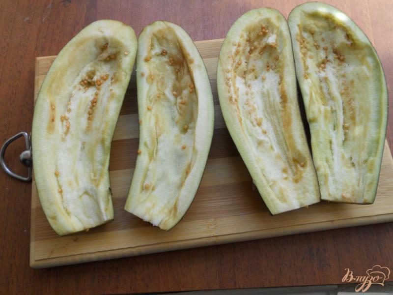 Фото приготовление рецепта: Баклажаны с фаршем, орехами и сыром в микроволновке шаг №1