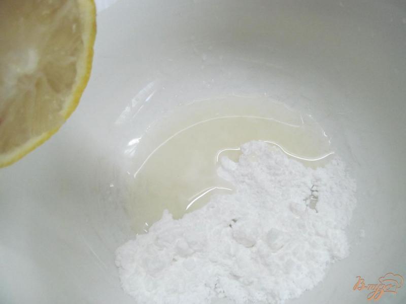 Фото приготовление рецепта: Сконы с красной смородиной под лимонной глазурью шаг №13