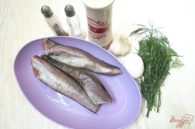 Фото приготовление рецепта: Рыба жареная с укропом и чесноком шаг №1