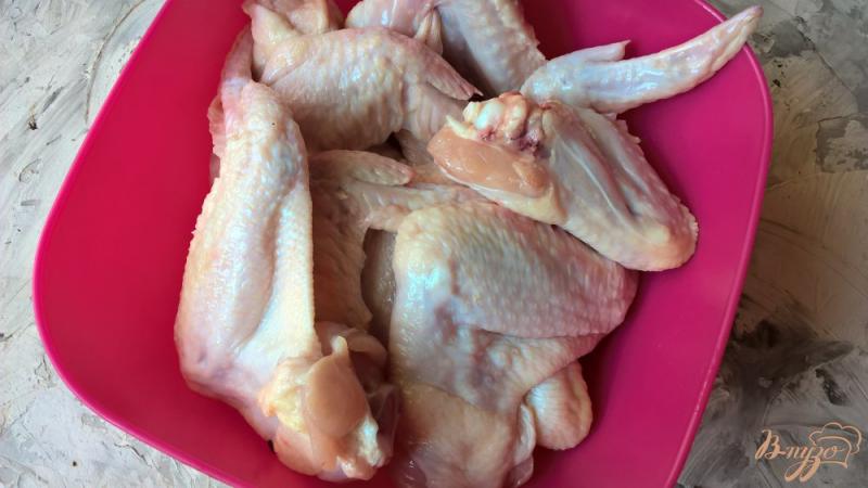 Фото приготовление рецепта: Острые куриные крылышки в духовке шаг №1