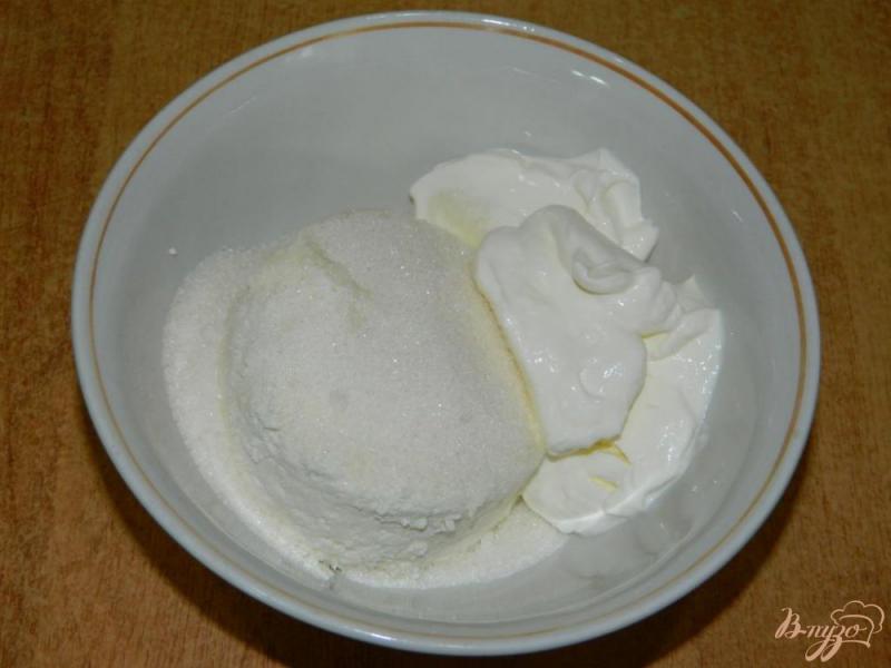 Фото приготовление рецепта: Творожно-йогуртовый десерт шаг №3