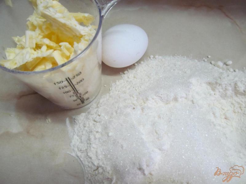 Фото приготовление рецепта: Пирожки на песочном тесте с шелковицей шаг №1