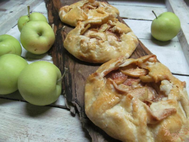 Фото приготовление рецепта: Яблочная галета с корицей шаг №11