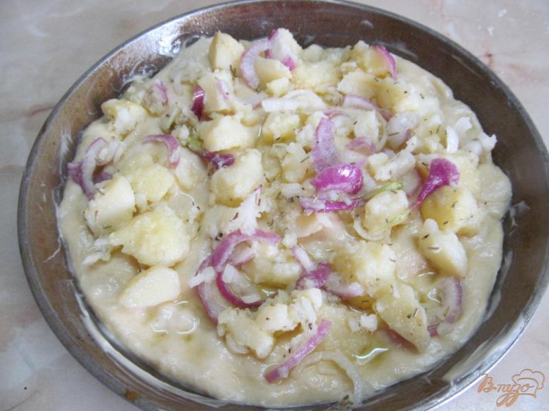 Фото приготовление рецепта: Фокачча с картофелем и луком шаг №6