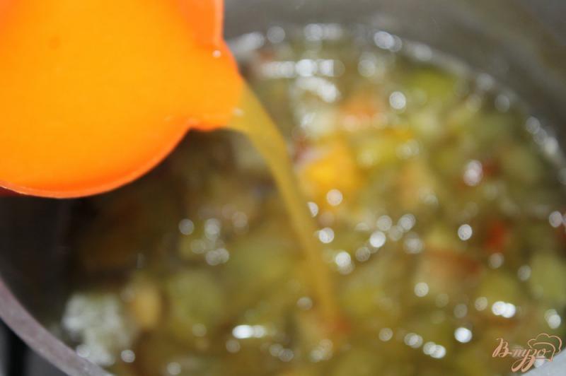 Фото приготовление рецепта: Цукаты из арбузных корок с апельсиновым вкусом шаг №6