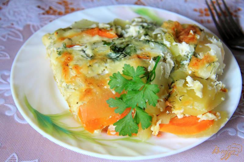 Фото приготовление рецепта: Картофельная запеканка с морковью шаг №11