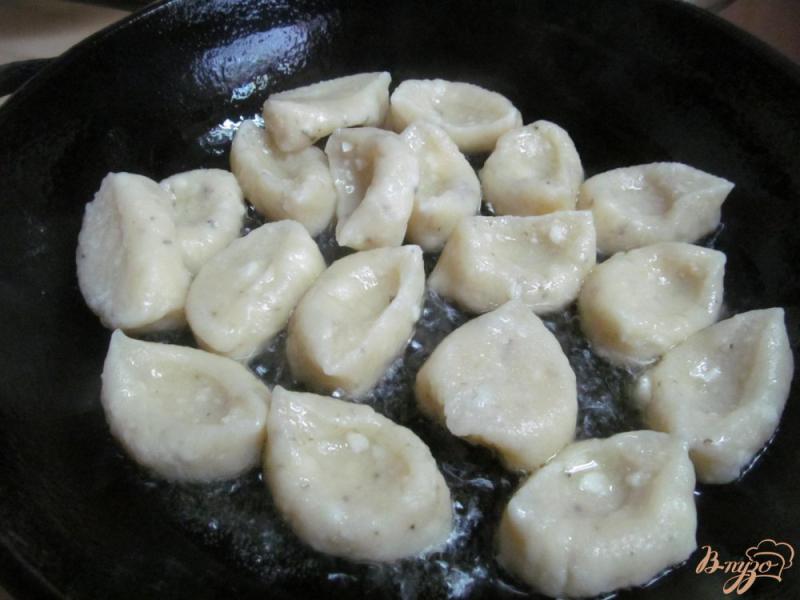 Фото приготовление рецепта: Ньокки картофельные с брынзой шаг №7