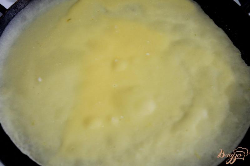 Фото приготовление рецепта: Блины с апельсиновым соком шаг №7