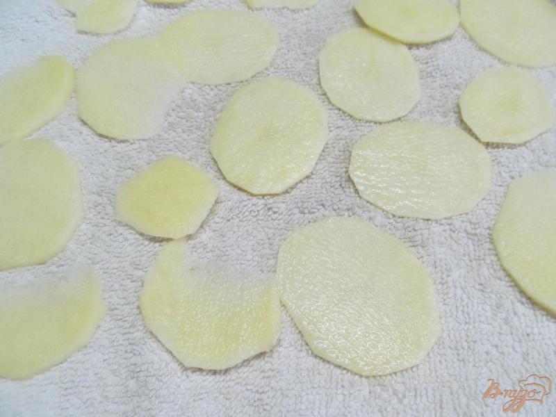 Фото приготовление рецепта: Открытый омлет с луковым соусом шаг №1