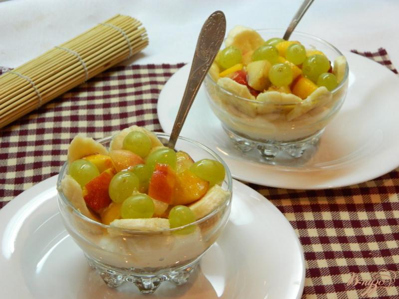 Фото приготовление рецепта: Творожный десерт с фруктами шаг №10