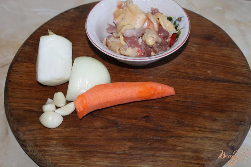 Фото приготовление рецепта: Заправка для гарниров из утиного жира с овощами шаг №1