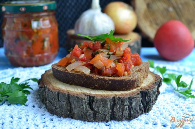 Фото приготовление рецепта: Соус «Сальса» из томатов на зиму шаг №6