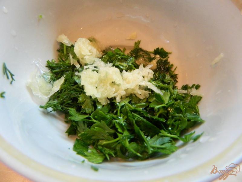 Фото приготовление рецепта: Баклажаны с зеленью, чесноком и орехами шаг №3