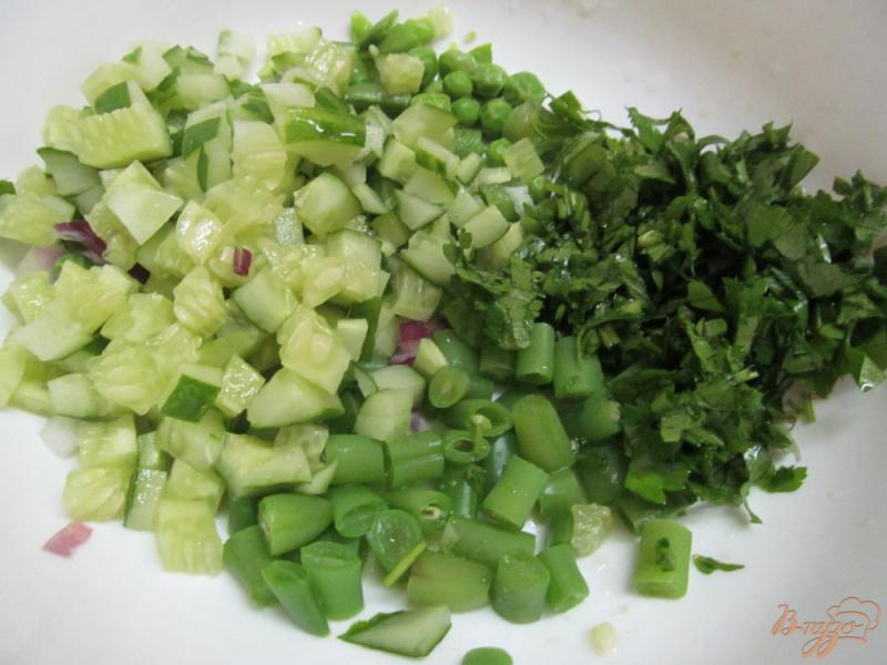 Фото приготовление рецепта: Овощной салат шаг №4