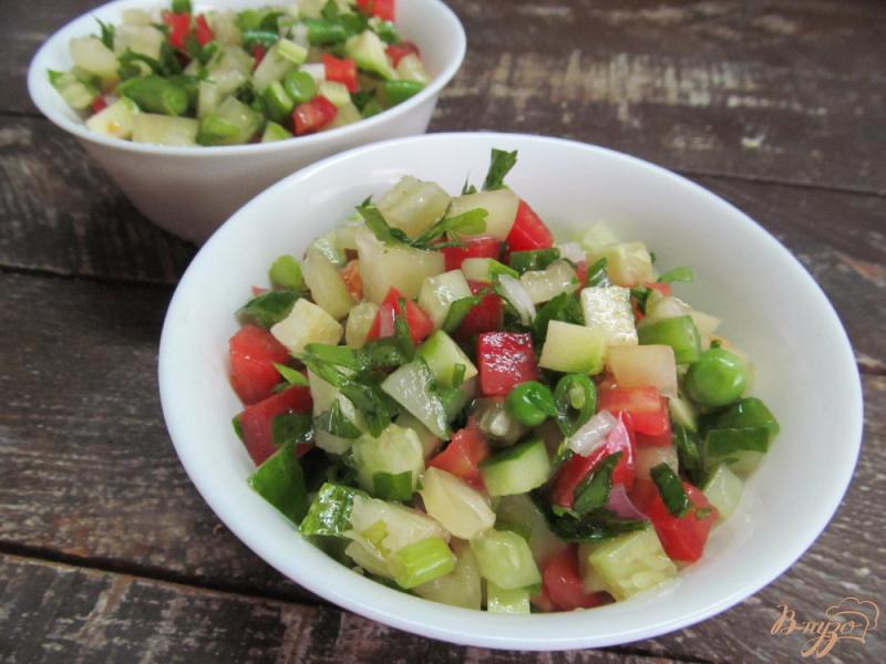 Фото приготовление рецепта: Овощной салат шаг №7