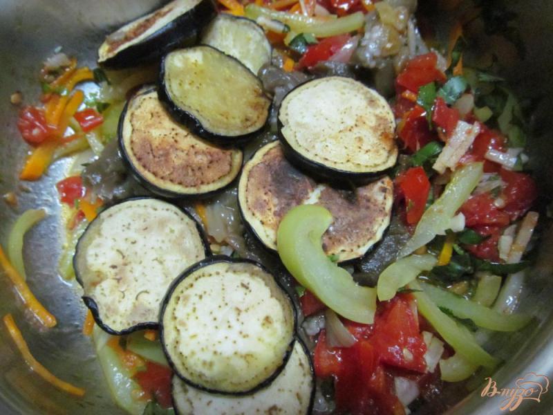 Фото приготовление рецепта: Аджапсандали с печеным и жареным баклажаном шаг №10
