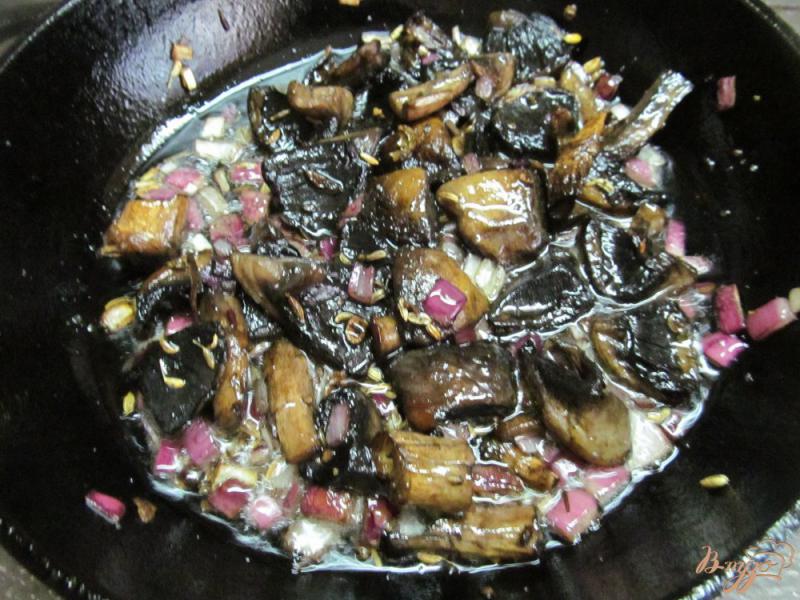 Фото приготовление рецепта: Маринованные грибы шаг №4