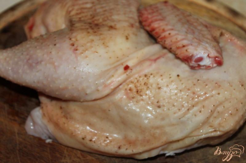 Фото приготовление рецепта: Половина цыпленка жаренного в мультиварке шаг №1