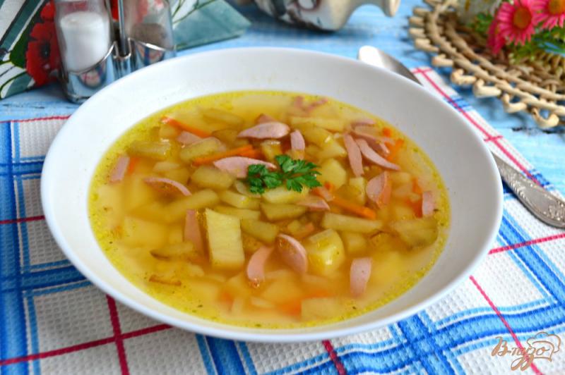 Фото приготовление рецепта: Суп с баклажанами и колбасой шаг №7