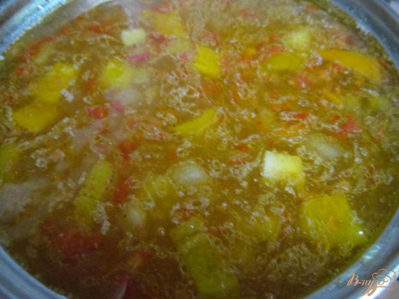 Фото приготовление рецепта: Суп из овощей и булгура шаг №6