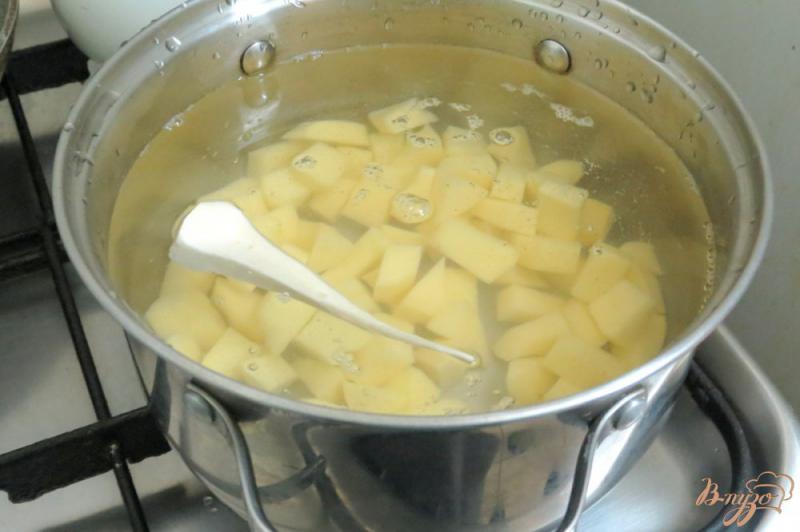 Фото приготовление рецепта: Суп овощной с баклажанами шаг №2