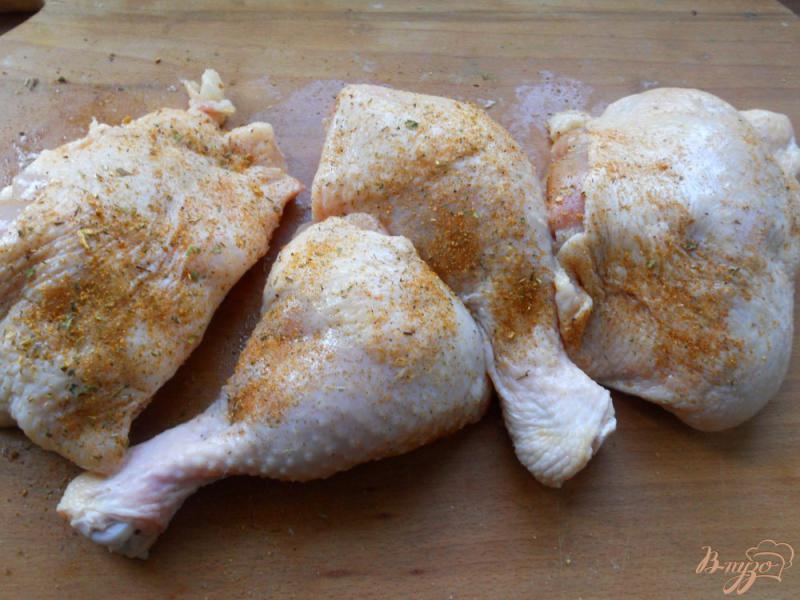 Фото приготовление рецепта: Куриные окорочка с паприкой и чесноком шаг №1