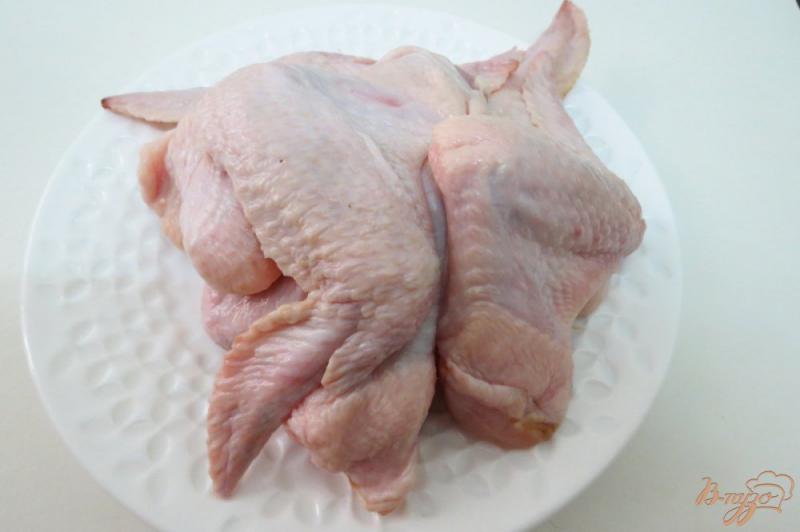 Фото приготовление рецепта: Куриные крылышки запеченные с картофелем шаг №1
