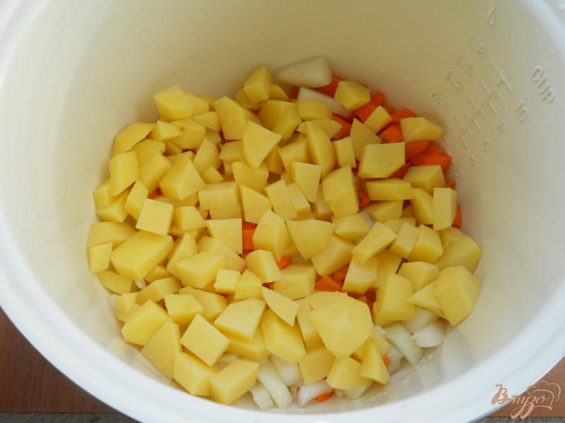 Фото приготовление рецепта: Овощное рагу и куриные котлеты в мультиварке шаг №4