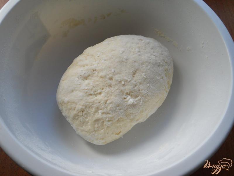 Фото приготовление рецепта: Домашний хлеб на молоке с медом шаг №3