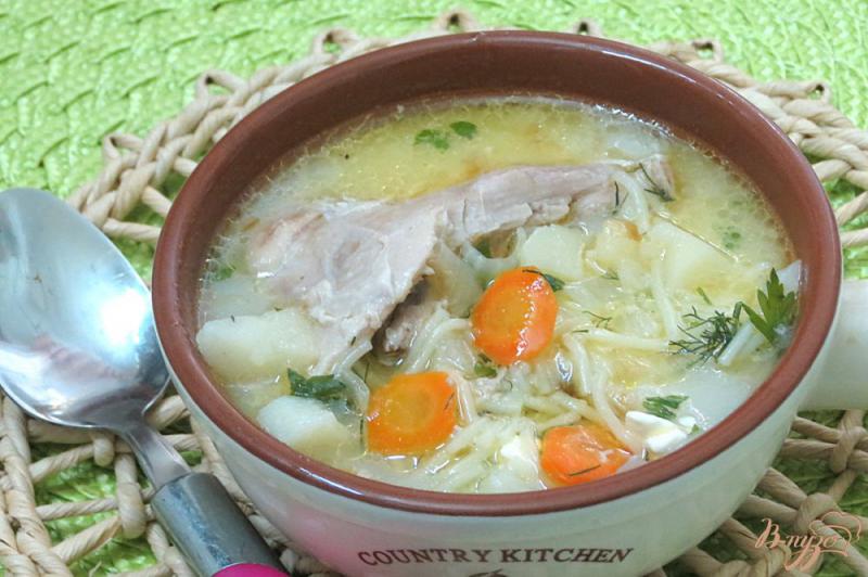 Фото приготовление рецепта: Куриный суп с плавленым сыром шаг №9