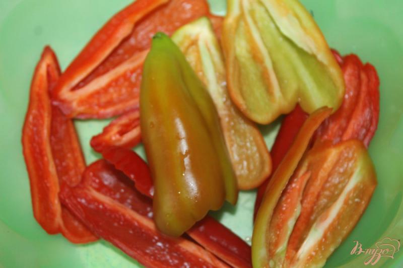 Фото приготовление рецепта: Овощи на мангале с чесночным соусом шаг №3