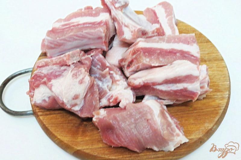 Фото приготовление рецепта: Рёбра свиные запеченные шаг №3