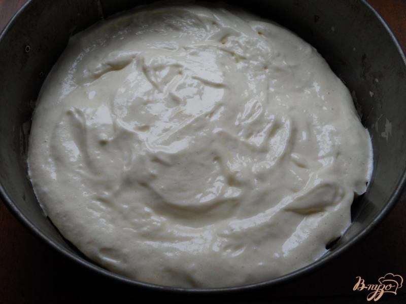 Фото приготовление рецепта: Бисквитный торт «Розалия» шаг №8