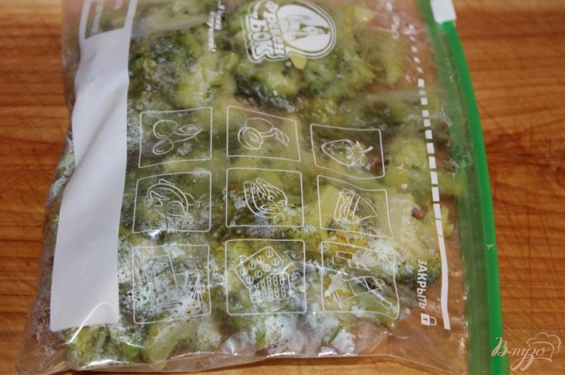 Фото приготовление рецепта: Два вида заморозки брокколи на зиму шаг №4