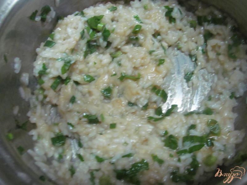 Фото приготовление рецепта: Рис с яйцом от Джейми Оливера шаг №4