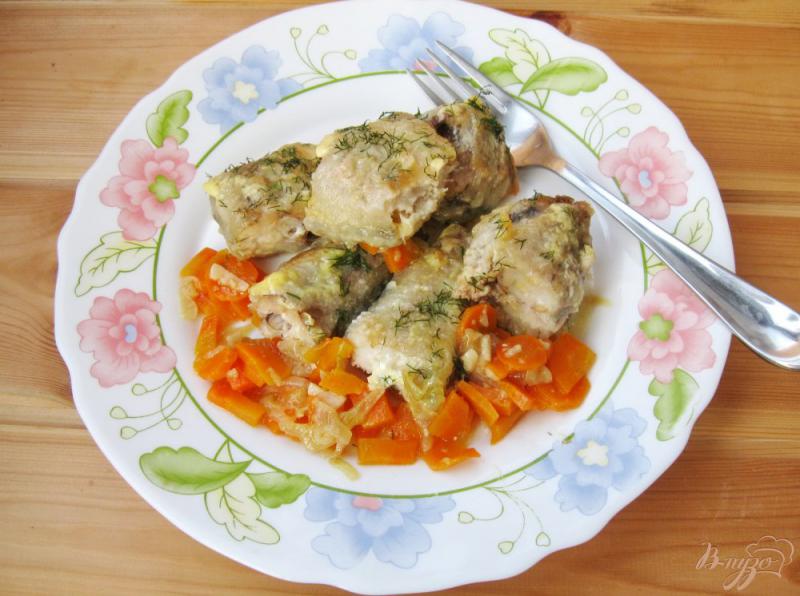 Фото приготовление рецепта: Минтай с овощами  запеченный в духовке шаг №9
