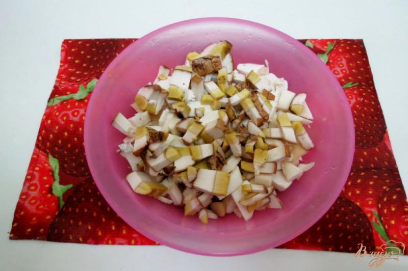 Фото приготовление рецепта: Перец фаршированный куриным фаршем, рисом и белыми грибами шаг №5