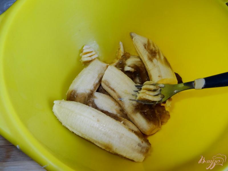 Фото приготовление рецепта: Банановые кексы шаг №2