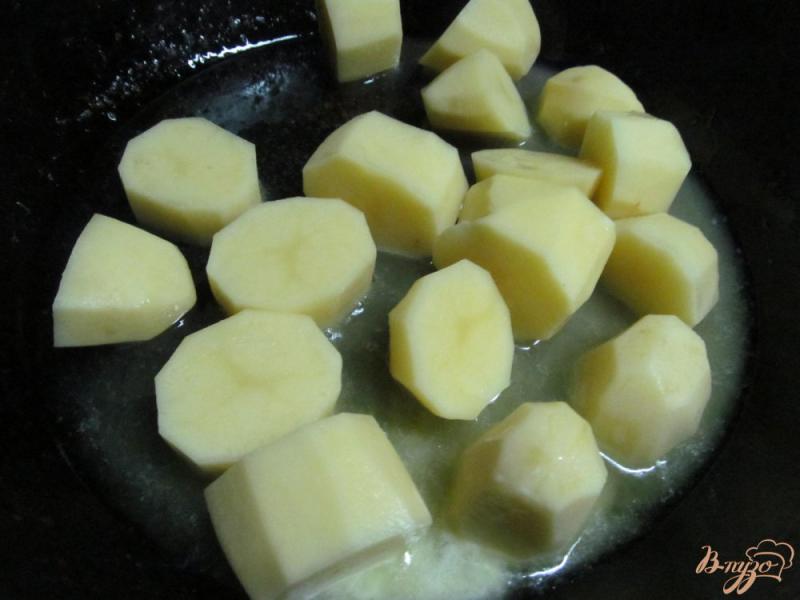 Фото приготовление рецепта: Оджахури - картофель со свининой шаг №1