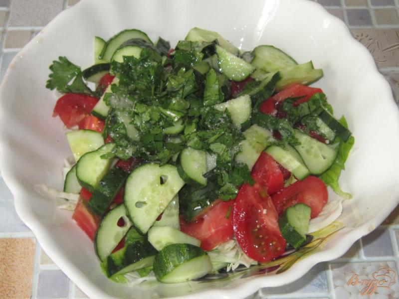 Фото приготовление рецепта: Салат из овощей с кешъю шаг №4