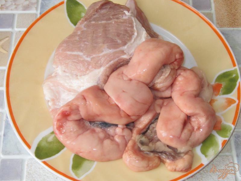 Фото приготовление рецепта: Запеканка с рыбными молоками и свининой шаг №1