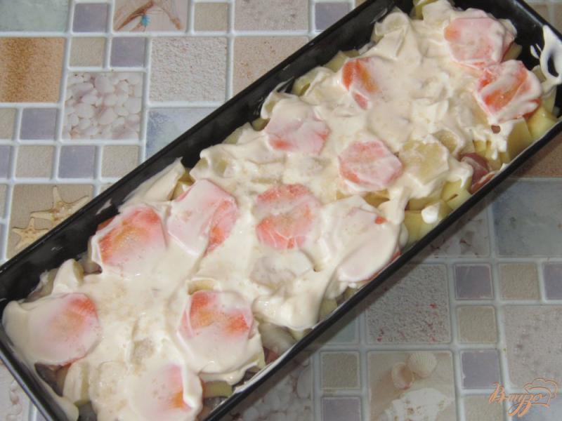Фото приготовление рецепта: Запеканка с рыбными молоками и свининой шаг №9