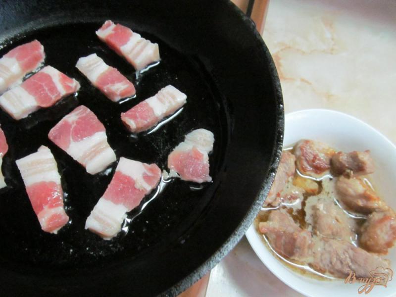Фото приготовление рецепта: Мясо свинины в яблочном соусе шаг №2